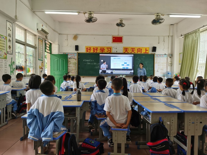 青春之心靈 青春之少年