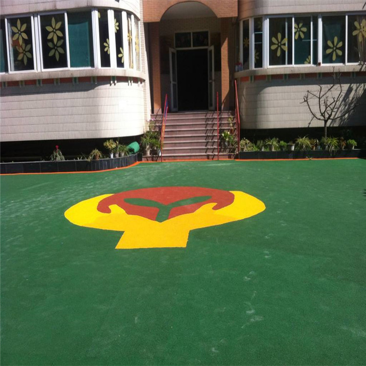 長春 小區(qū)EPDM<a href=http://www.hostvergelijk.com target=_blank class=infotextkey>塑膠跑道</a> 幼兒園塑膠場地 工廠