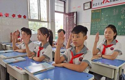 教育部正式宣布：中小學(xué)將迎來“大語文”改革，家長：早該這么做了